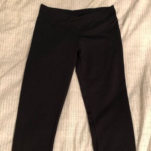 Fabletic Black Capris